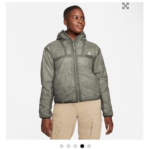 Nike ACG Jacket NWOT